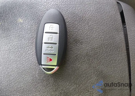 2018 Nissan Sentra Sr z USA, uszkodzony, nr VIN 3N1AB7AP7JY263003